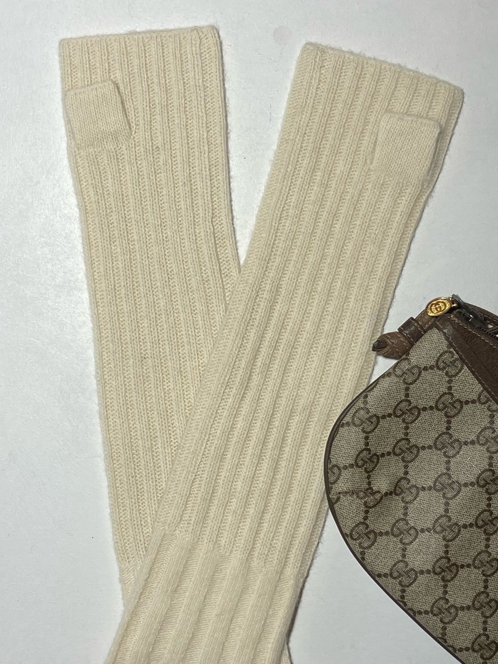 Portolano Italian Cashmere Fingerless Knit Gloves Cream 🇮🇹